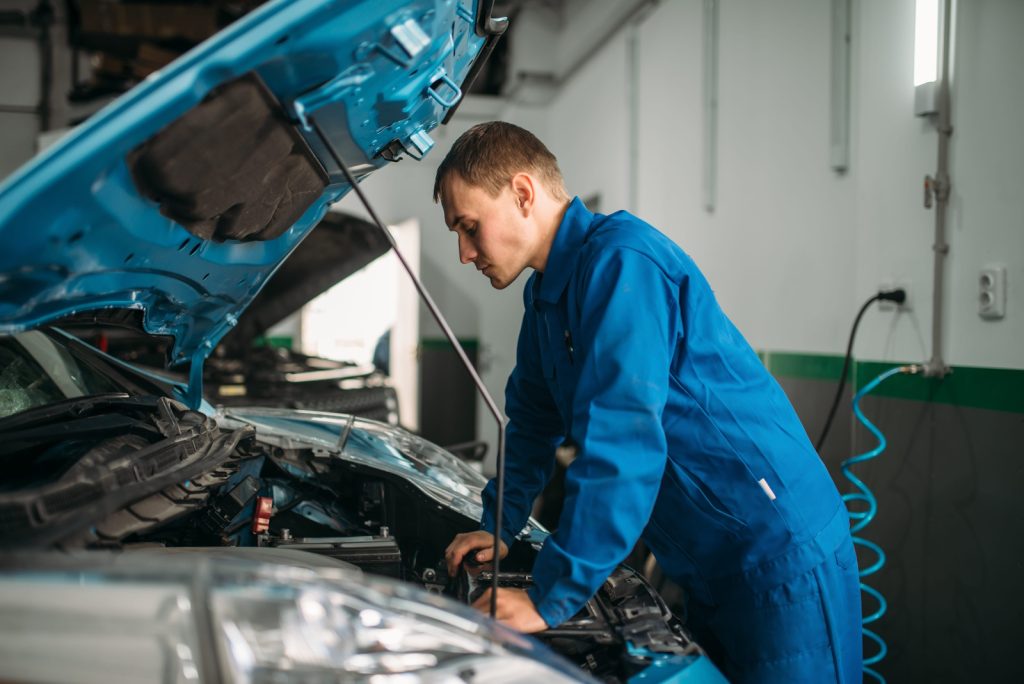 Garage Mechanic
